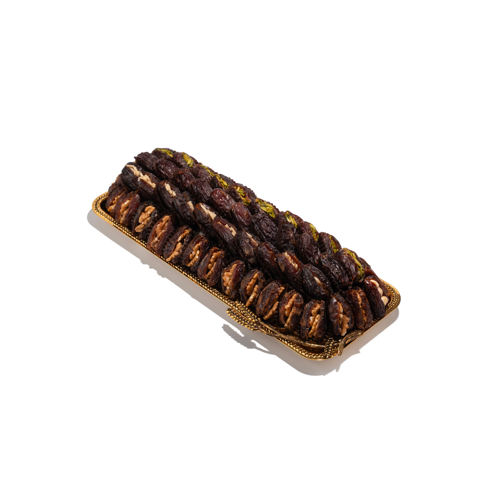 Gold-Plated Rectangular Medium Tray – Premium Stuffed Medjool Dates (65 pcs)